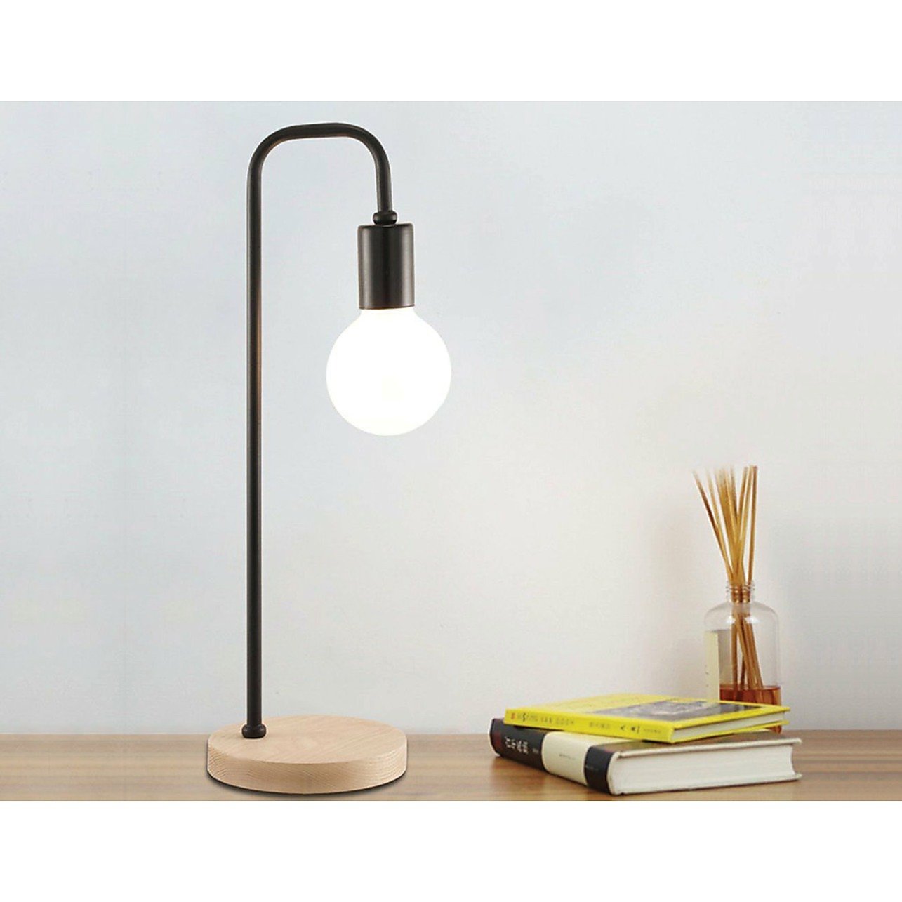Moderz Desk Lamp