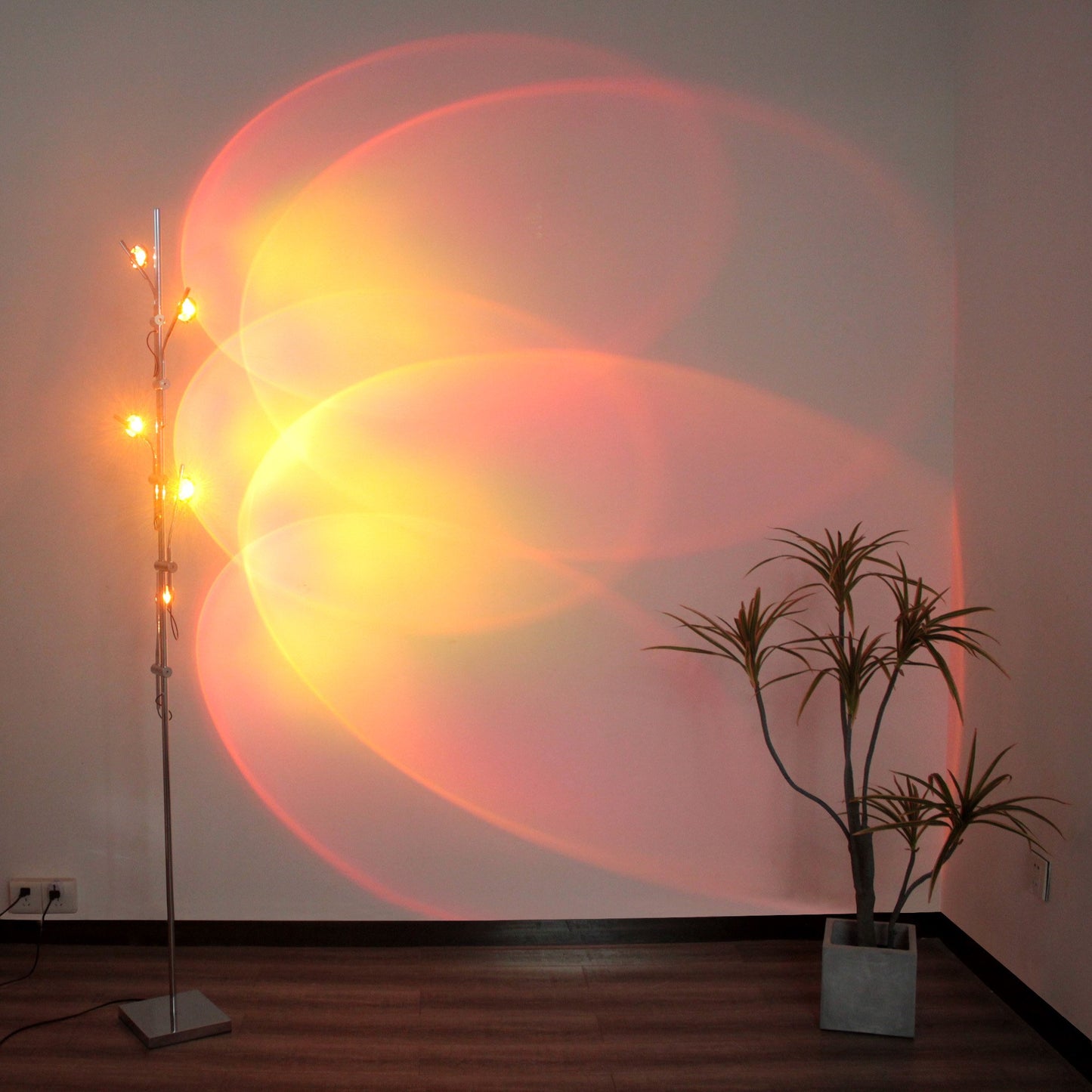 Tiamat Projection Lamp